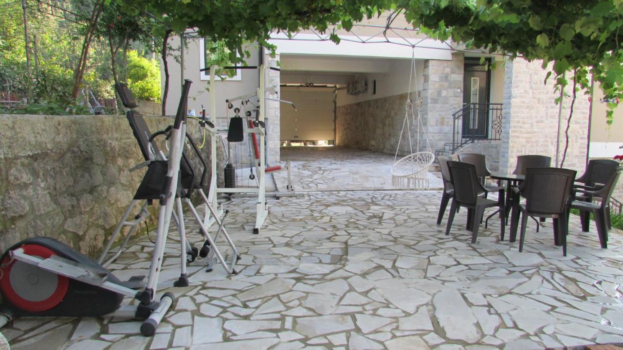Radgost Kotor Apartments Buitenkant foto