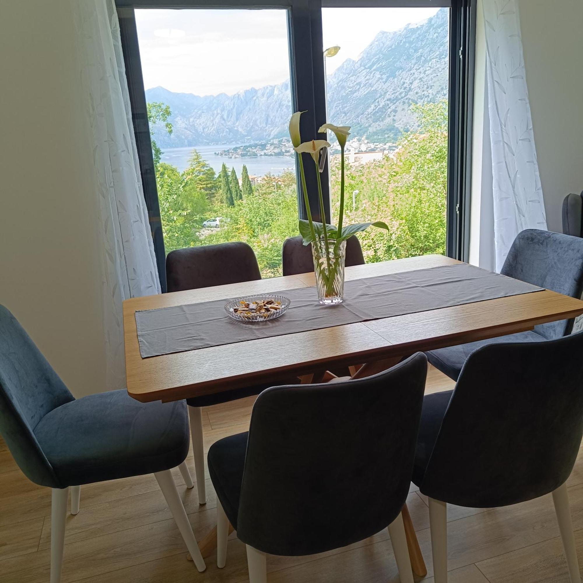 Radgost Kotor Apartments Buitenkant foto