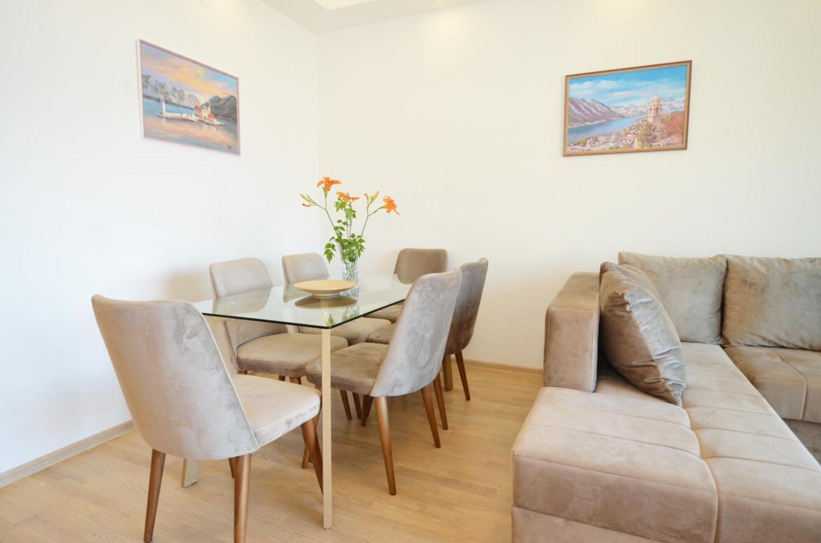Radgost Kotor Apartments Buitenkant foto