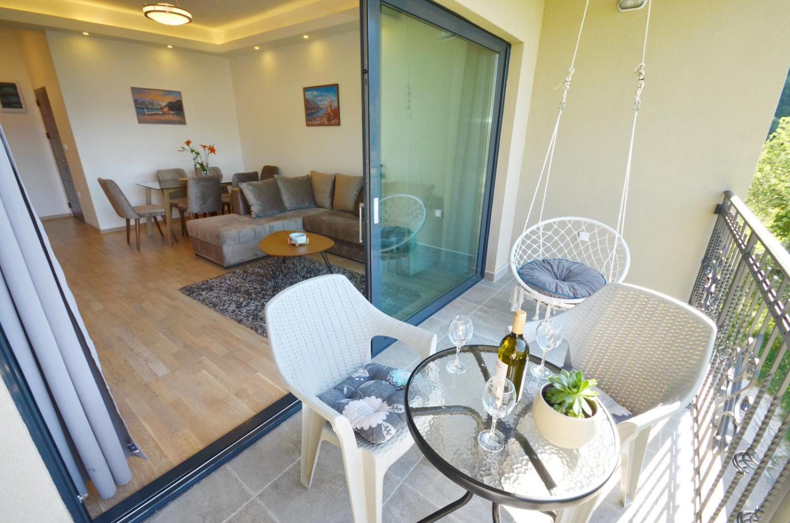 Radgost Kotor Apartments Buitenkant foto