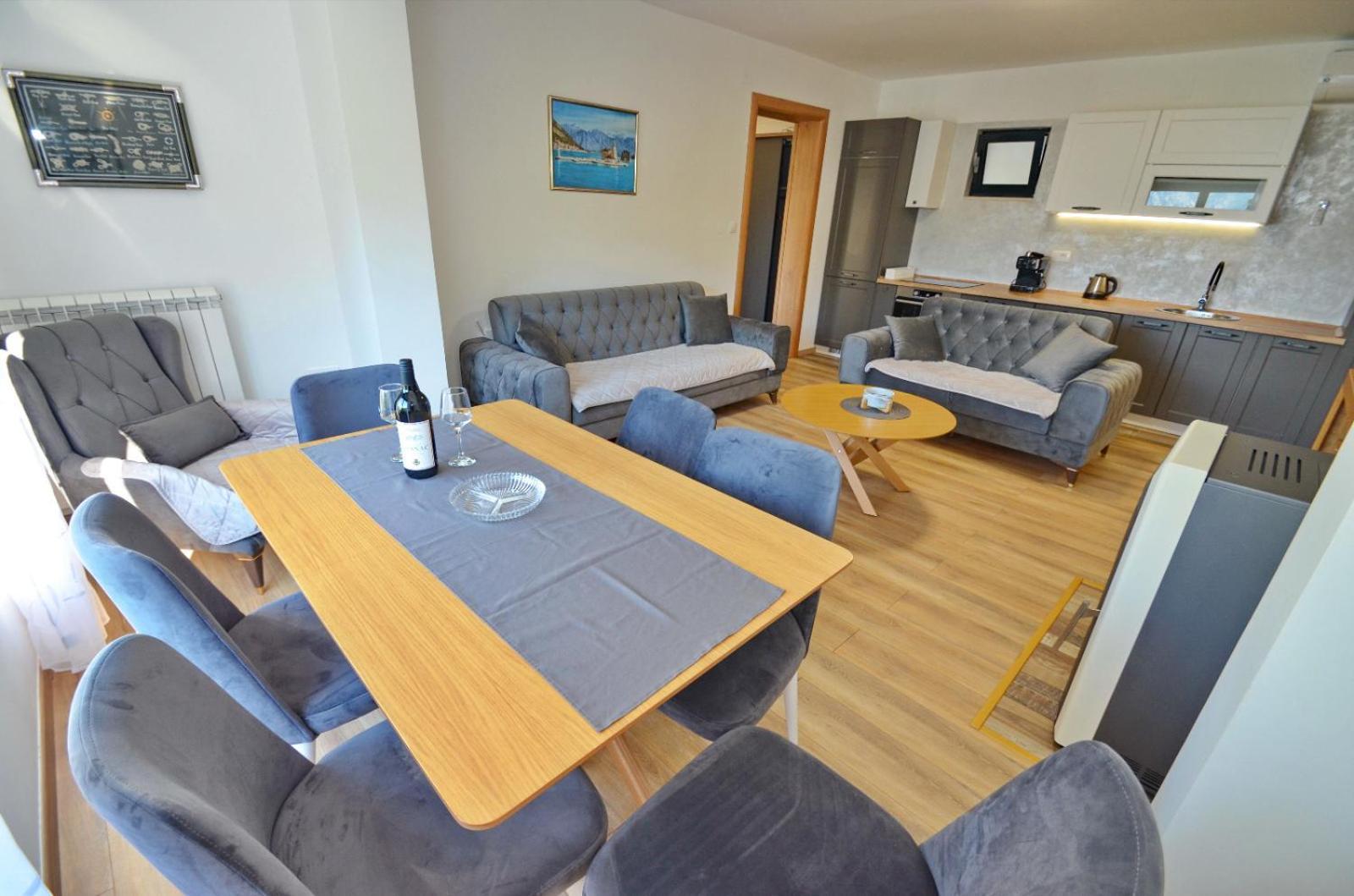 Radgost Kotor Apartments Buitenkant foto