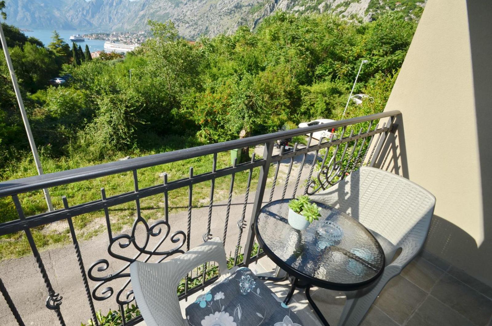 Radgost Kotor Apartments Buitenkant foto